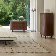 Load image into Gallery viewer, Parabole Narrow Chest | Black