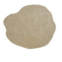 Load image into Gallery viewer, Gavrinis Rug | Beige Lin