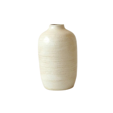 Load image into Gallery viewer, Botero Small Vase | Cream