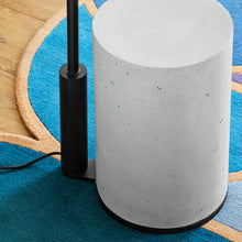 Load image into Gallery viewer, Ozz Floor Lamp
