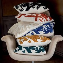 Load image into Gallery viewer, Paradis Cushion | Mordoré

