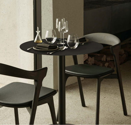 Blend Dining Table | Brown Oak