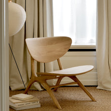 Load image into Gallery viewer, Eye Lounge Chair | Natural Oak
