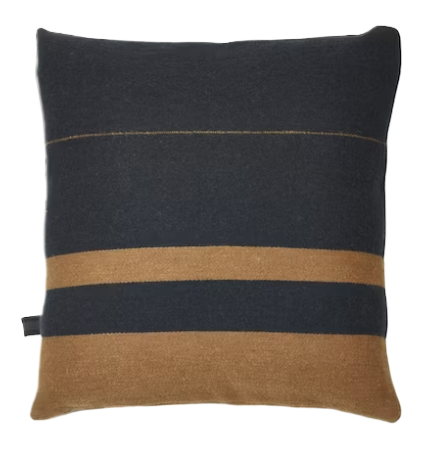 Oscar Cushion