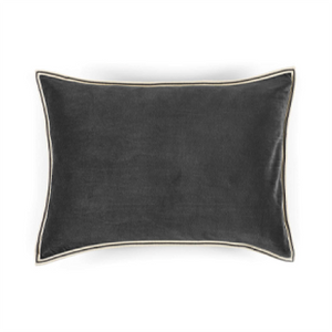 Aristote Cushion | Goudron