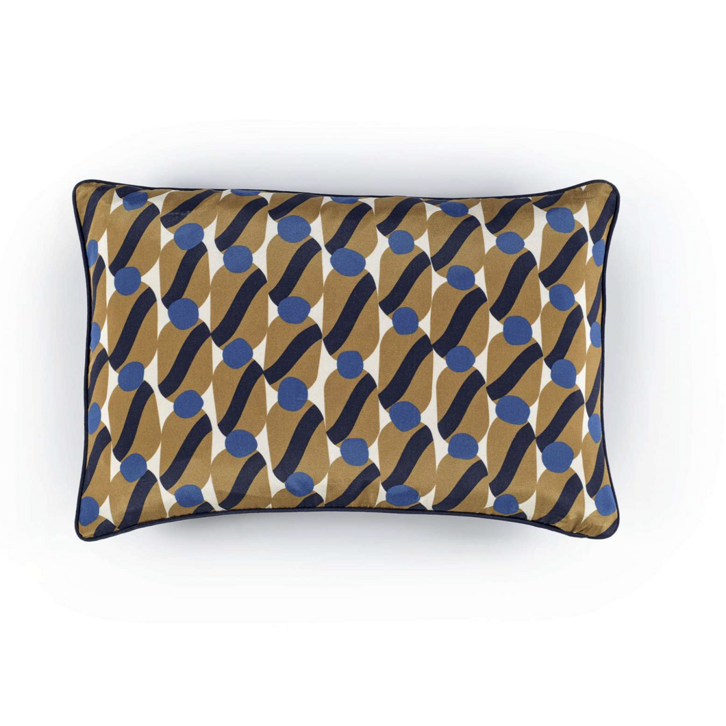 Avalon Vestaire Cushion